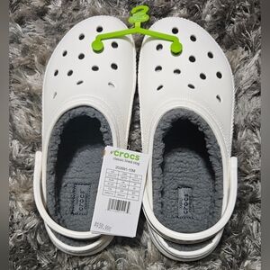 *BRAND NEW* White Crocs